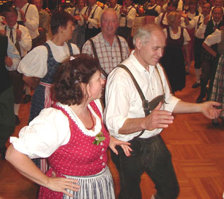 2006MVF12.JPG (32204 Byte)